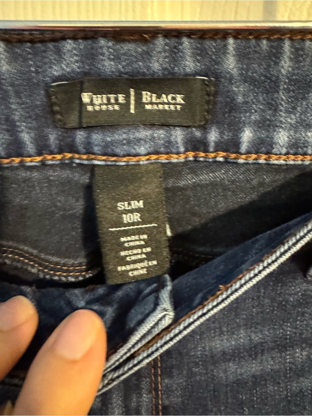 White House Black Market Dark Navy Straight Leg Jeans - Picture 2 of 4